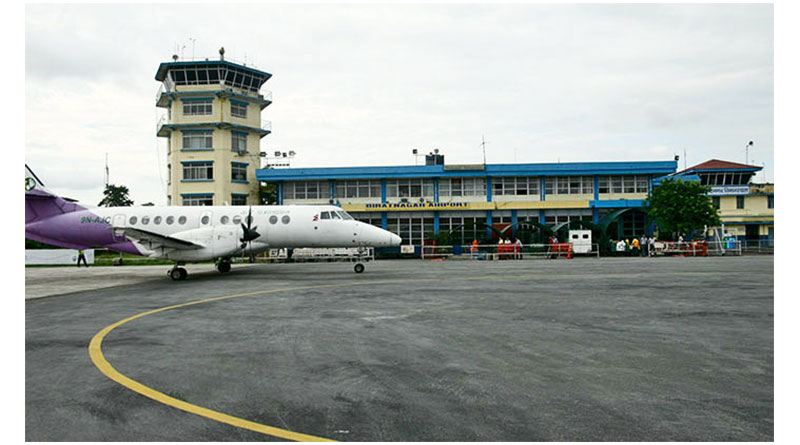 पार्किङ क्षेत्रमा बाढी पसेपछि विराटनगर विमानस्थलमा उडान अवतरण बन्द